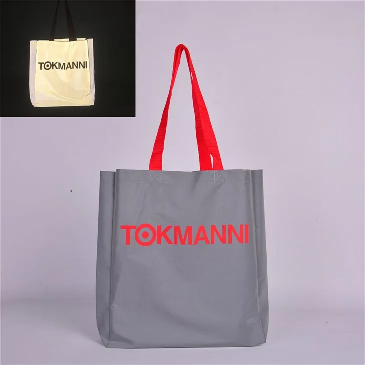 Srebrna odsevna torba